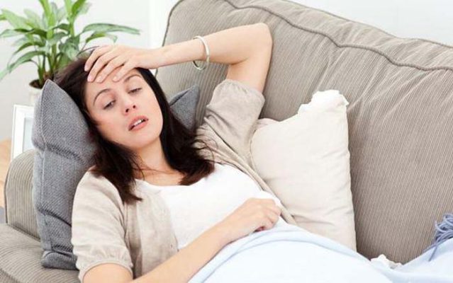 Hiện tượng mẹ bầu khó thở khi nằm và giải pháp khắc phục