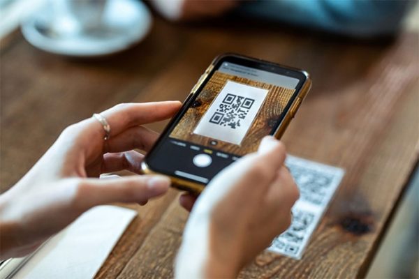 Lý do thanh toán QR ngân hàng được ưa chuộng hơn quẹt thẻ 