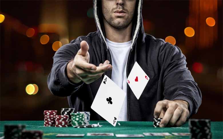 Tổng Hợp Thuật Ngữ Poker Cơ Bản Bạn Cần Biết 
